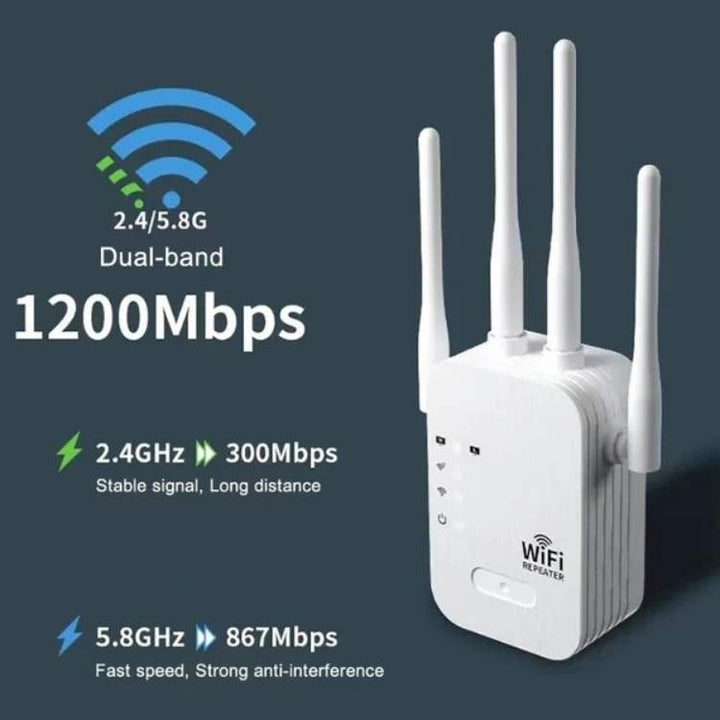 Vergroot je internetbereik met deze buiten wifi booster, voor sterke en stabiele wifi in de tuin of schuur.