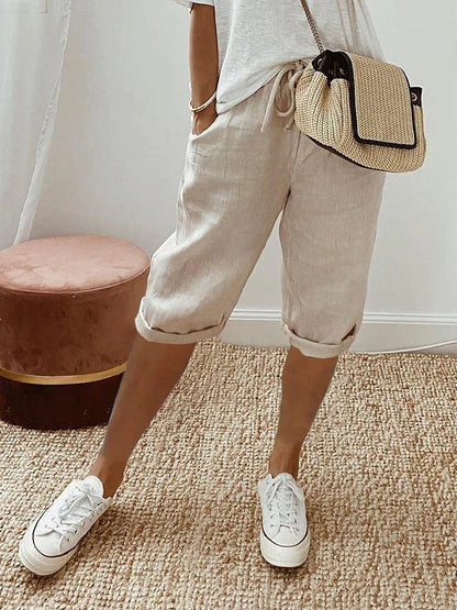 Luchtige korte linnen damesbroek voor zomer, comfortabele pasvorm, veelzijdige stijl, ideaal voor warme dagen.