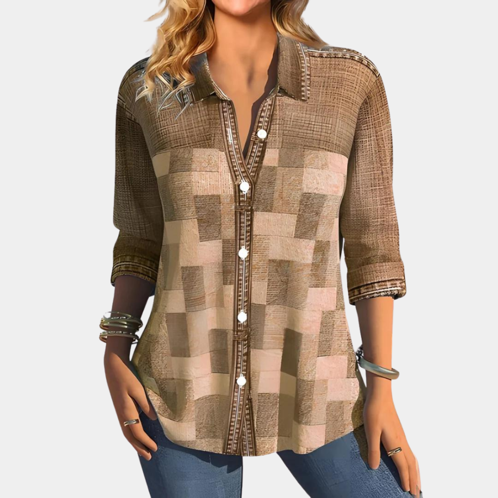 Luchtige zomerse damesblouse, blauwe tint, klassieke knoopsluiting, ademend materiaal, elegant en stijlvol, tops & shirts.