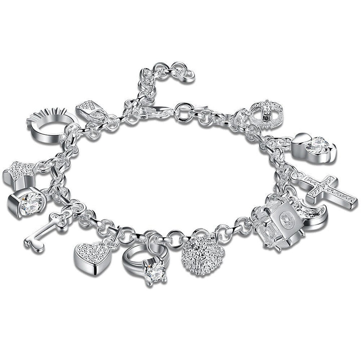 Dames verzilverde bedelarmband met trendy design, perfect als stijlvol mode-accessoire en sieraad.
