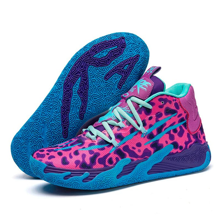 Professionele heren basketbalschoenen met dynamische antislip technologie voor snelle wendingen en sprongen.