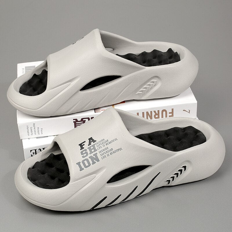 "Luxe orthopedische badslippers heren, grijs, antislip, ergonomisch ontwerp, drukpuntencomfort, ideaal binnen en buiten."