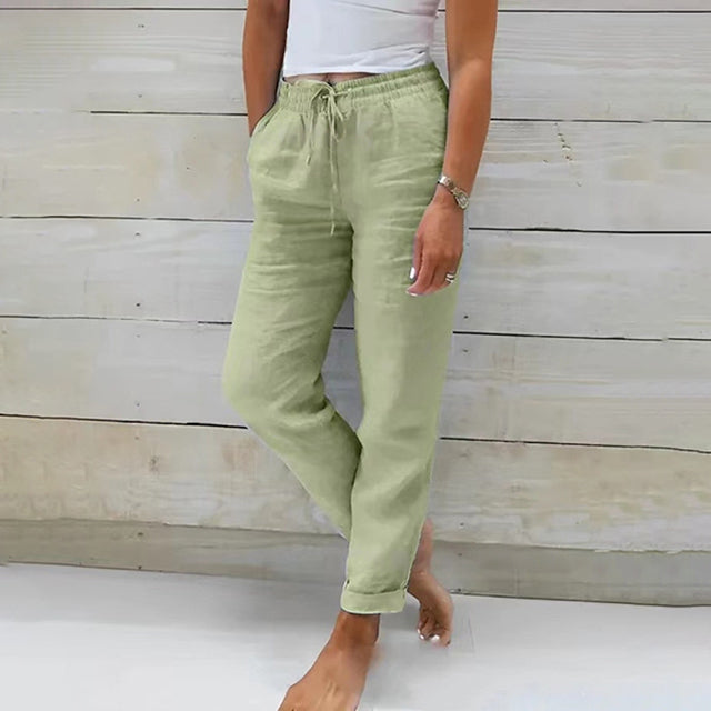 Veelzijdige dames linnen zomerbroek, lichtgewicht en comfortabel. Ademend, perfect voor warme zomerse dagen.