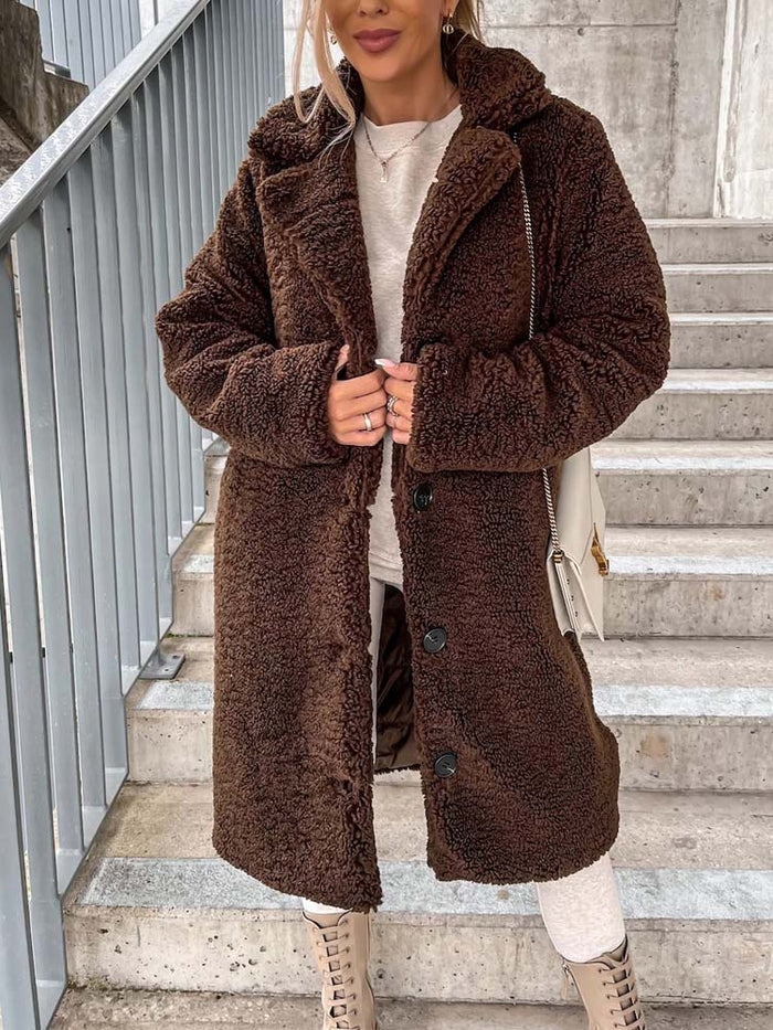 Stijlvolle lange teddyjas voor dames, onmisbaar in je winterkledingcollectie.