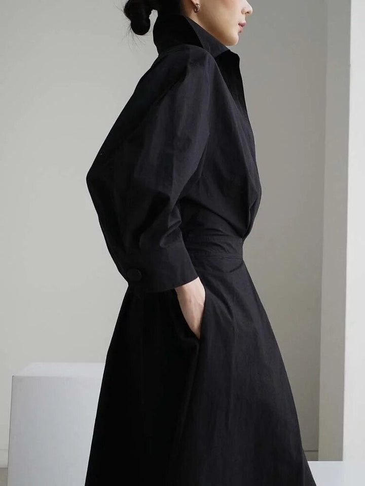 Dameskleding: stijlvolle maxi jurk met ruches, ideaal als avond- of feestjurk.