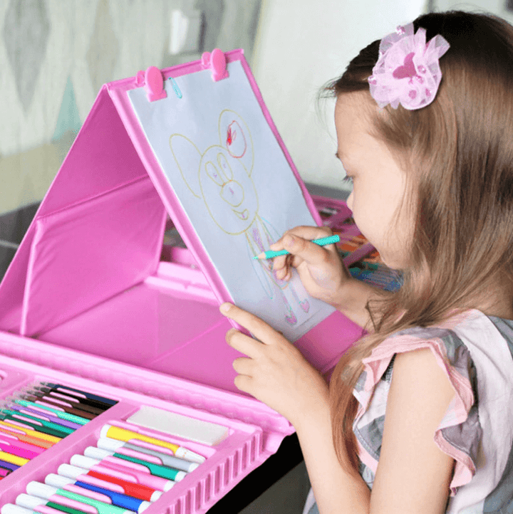 Ontwikkel de artistieke talenten van kinderen met deze 208-delige educatieve kunstset.
