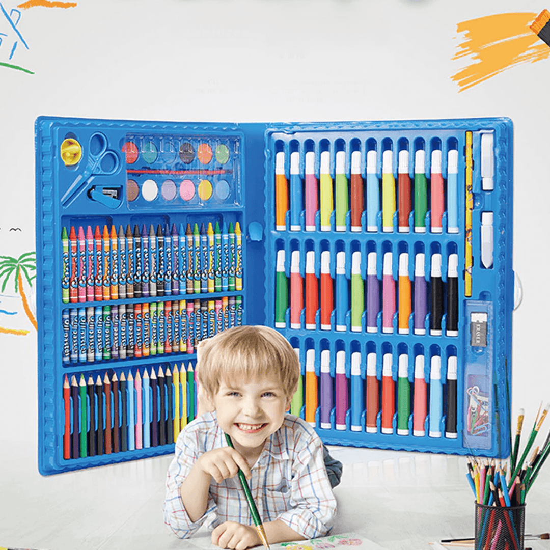 Uitgebreide kunstset voor kinderen met diverse teken- en kleurmaterialen. Perfect voor jonge artiesten.