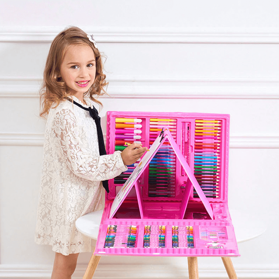 Ideaal cadeau: 208-delige educatieve tekendoos. Urenlang tekenplezier voor creatieve kids.