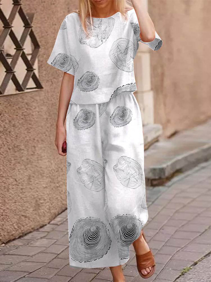 Casual, losvallende dames tweedelige zomeroutfit Zephyra. Ideaal voor een comfortabele, stijlvolle zomerdag.