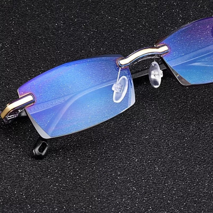Sterke unisex leesbril, onverwoestbaar montuur. Multifocaal met effectief blauw licht filter voor oogbescherming.