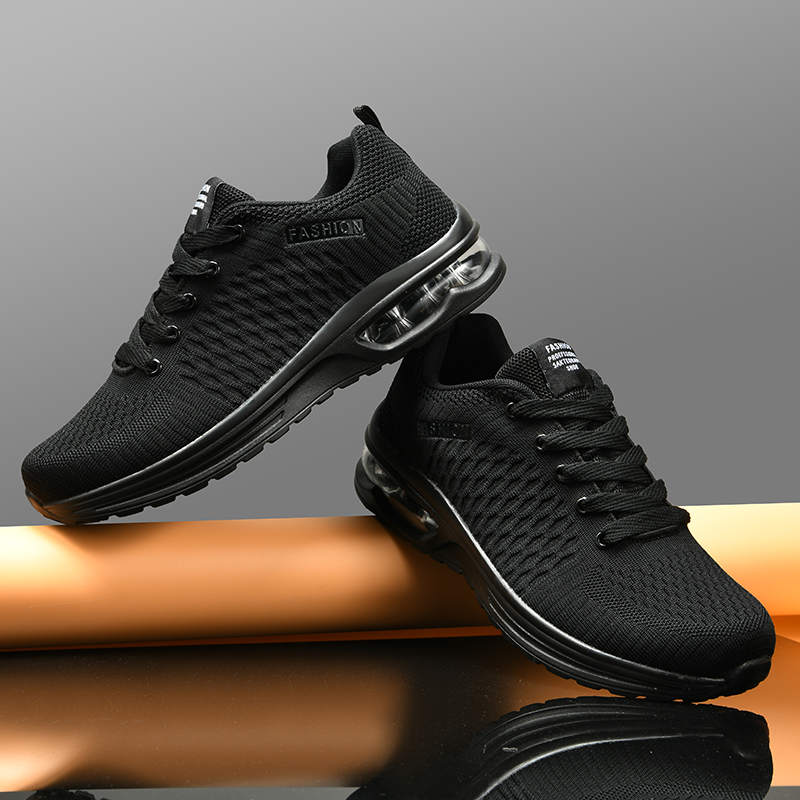 Gedetailleerde weergave van de orthopedische zool in AnnesShoes dames sneakers voor ultiem comfort.