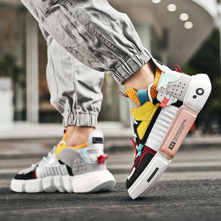 Veelzijdige heren stedelijke sneakers voor dagelijkse casual outfits. Moderne stijl en comfortabele voetmode.