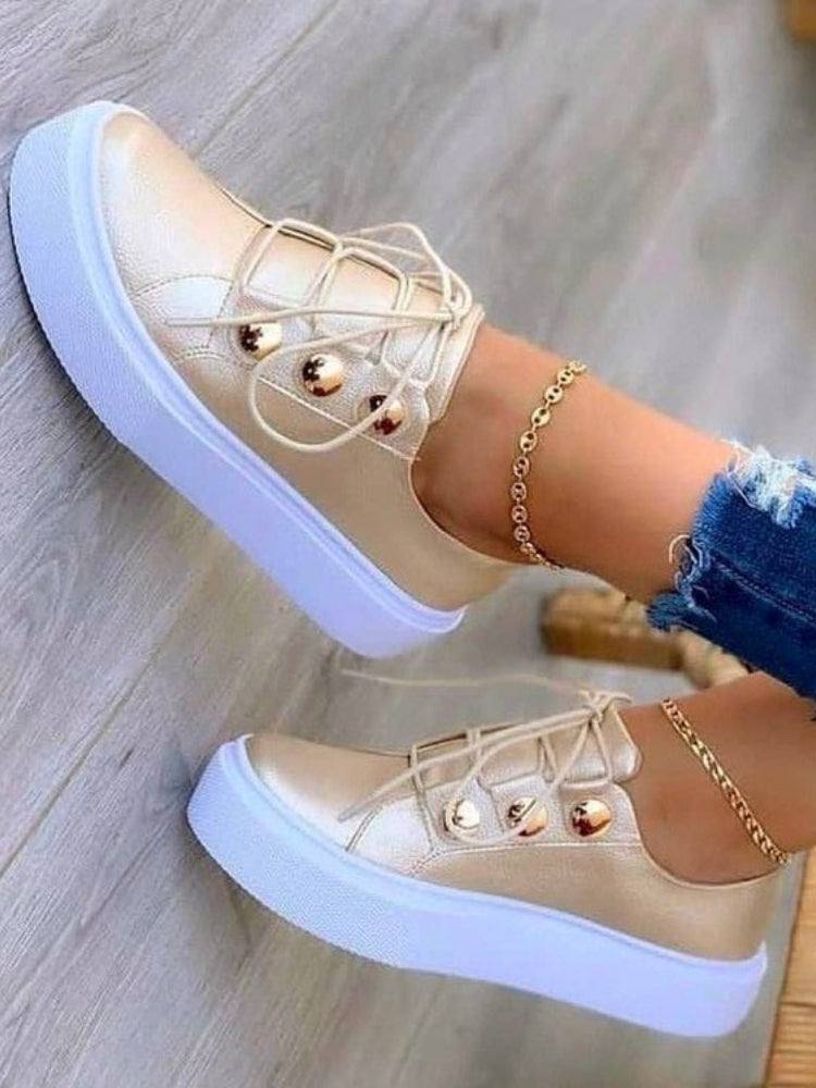 Rosé gouden KaatjesSneaks dames sneakers: trendy comfortabele pasvorm. Stijlvolle damesschoenen met dikke zool.