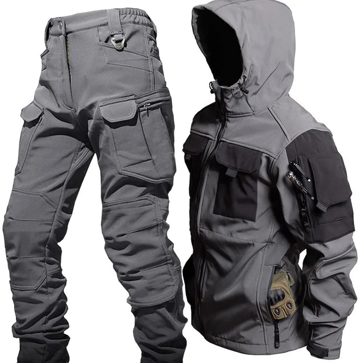 Heren waterdichte outdoor set Falk met jas & broek, ideaal voor wandelen en avontuur. Comfortabel regenpak.