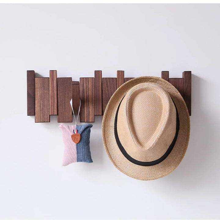 Design kapstok van hout met uniek muzikaal thema, functioneel en decoratief in elk interieur.