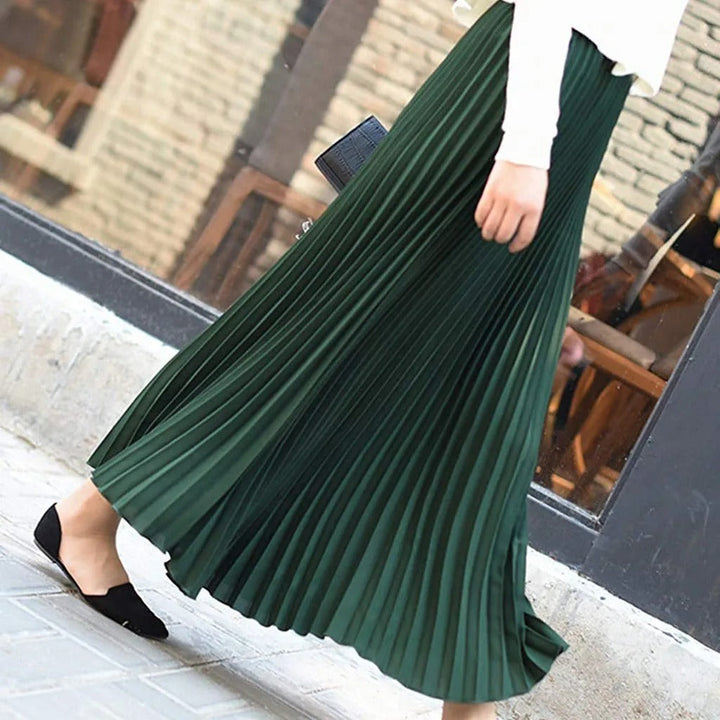 Comfortabele groene midirok voor dames, stijlvolle plooien, perfect voor een elegante en modieuze uitstraling.