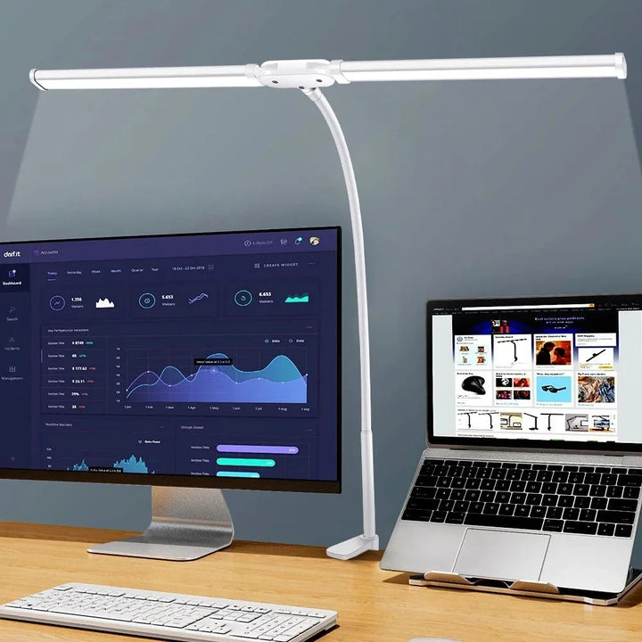 Stijlvolle zwarte dubbele LED bureaulamp, modern design. Perfect voor kantoor of thuiswerkplek met USB voeding.