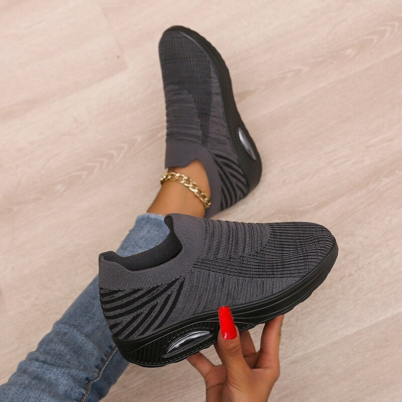 Dames orthopedische sneakers TrienkesSneaks voor dagelijks loopcomfort en pijnverlichting de hele dag.