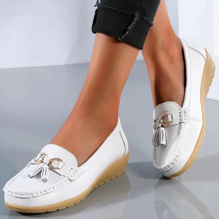 Ergonomische zool van Isabella orthopedische dames loafers. Biedt comfort en ondersteuning.
