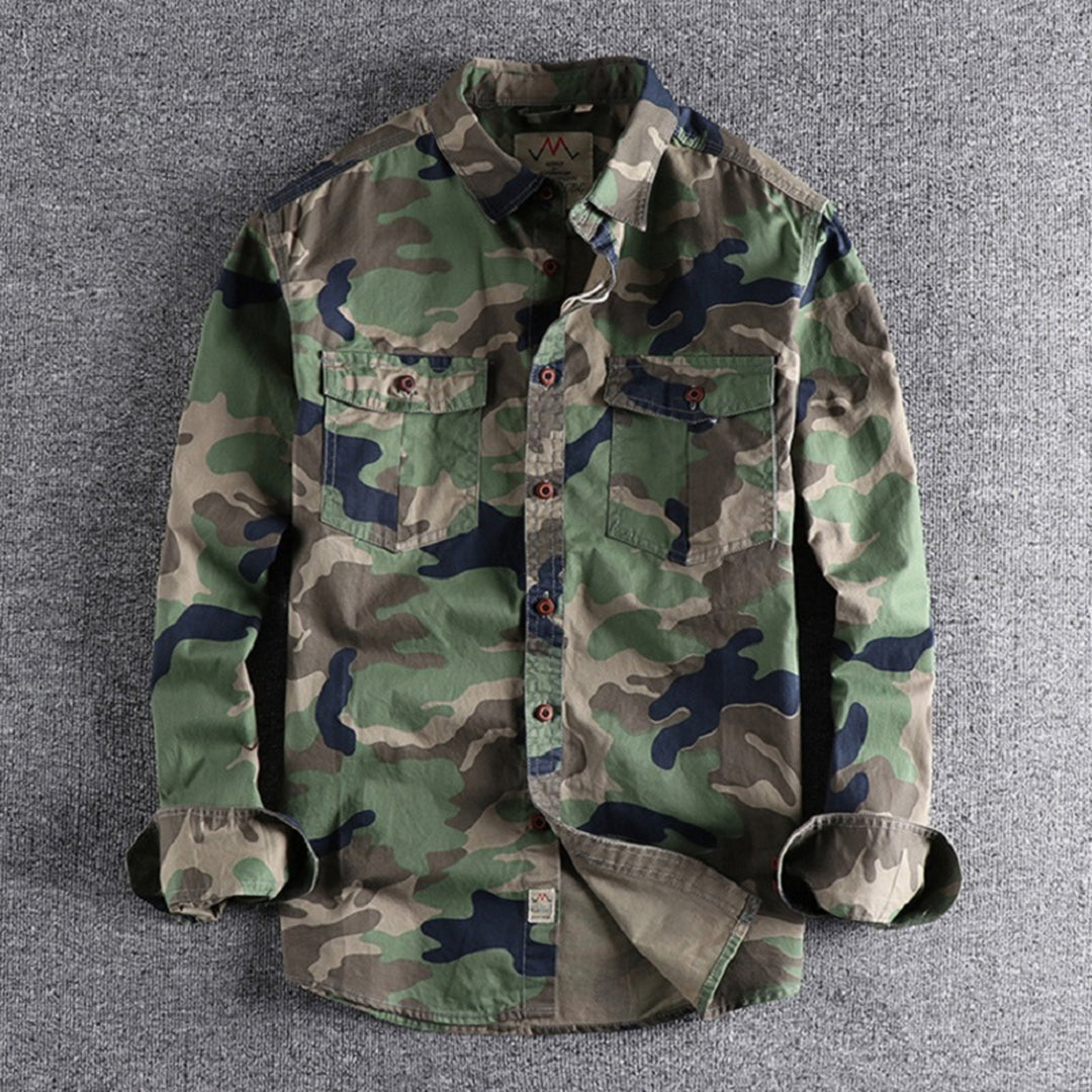 Heren longsleeve shirt: camouflageprint voor een stijlvolle en comfortabele, modieuze uitstraling.