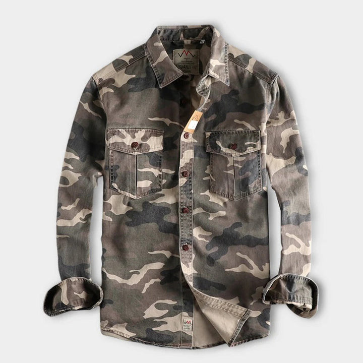 Herenhemd met modieuze camouflageprint. Stijlvol longsleeve shirt voor casual herenmode.