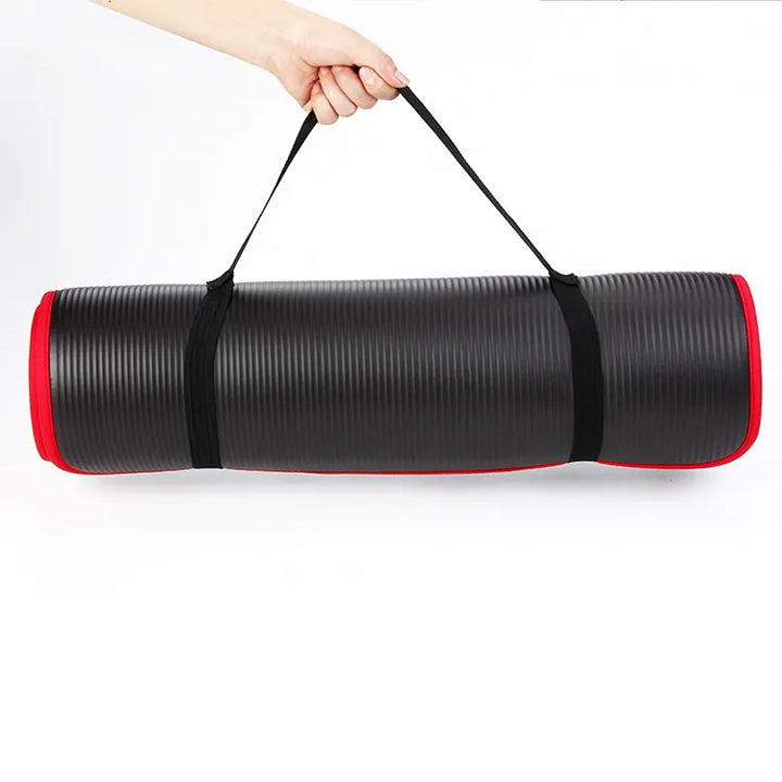 Veelzijdige extra dikke FlexiMat yogamat voor comfortabele grondoefeningen, yoga, pilates en fitness training.