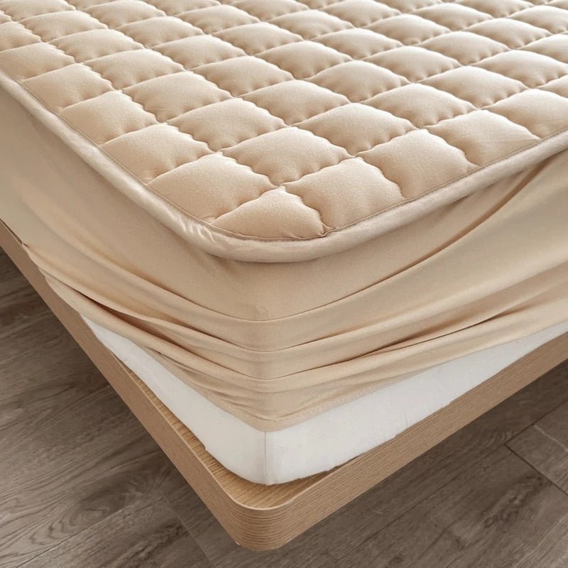 Luxe, waterdichte en ademende matrasovertrek voor ultiem hygiënisch slaapcomfort thuis.