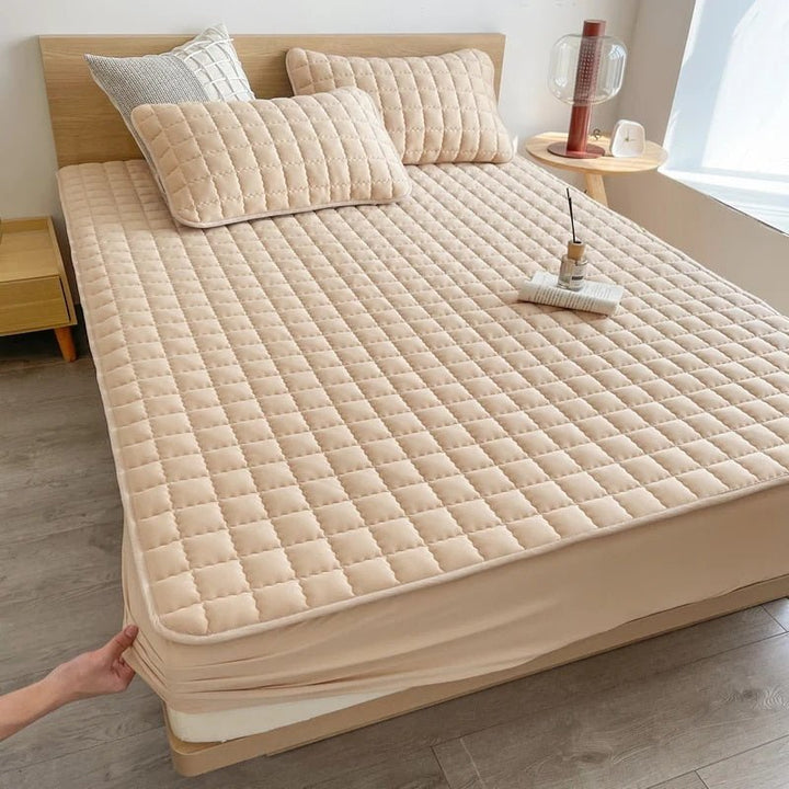 Hygiënische matrasbeschermer voor een frisse slaapkamer en langere levensduur van uw matras.