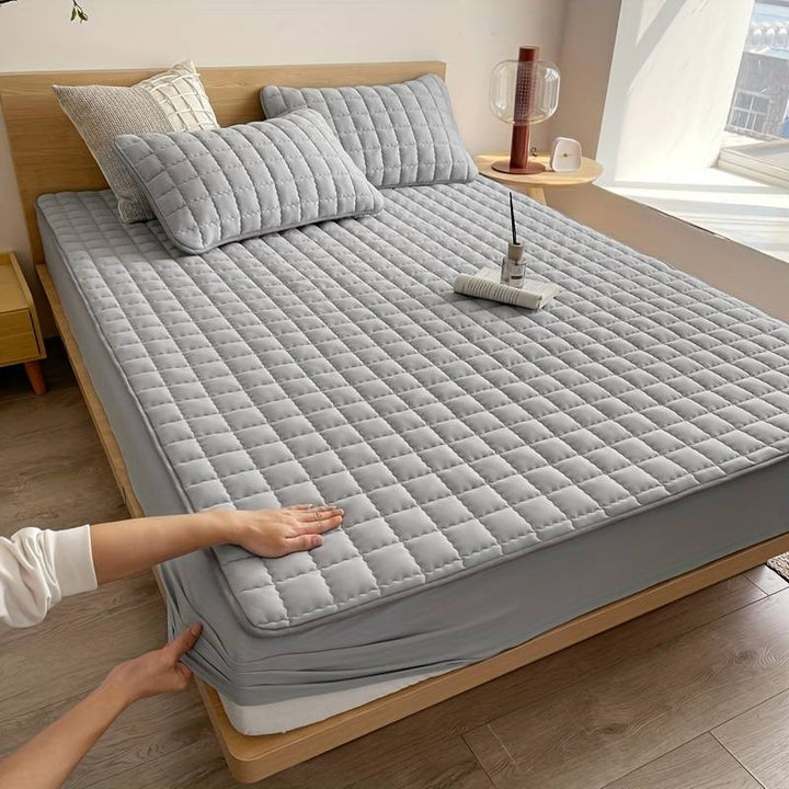 Zacht en comfortabel topper hoeslaken voor optimale slaapcomfort, beschermt je topmatras.
