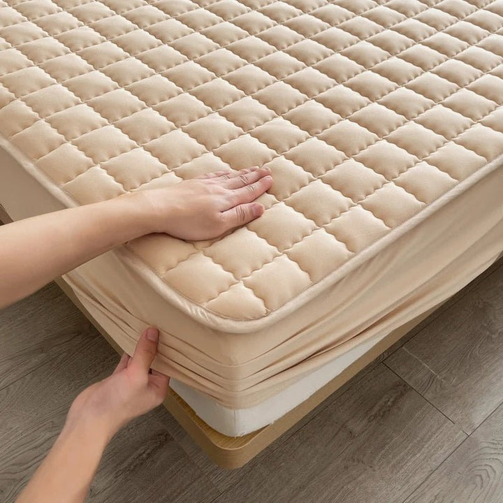 Ademende anti-allergeen matrasbeschermer voor een gezonde slaapomgeving en optimale bescherming.