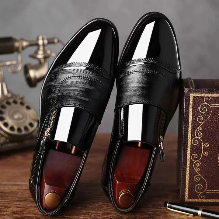 Luxe heren lakschoenen voor formele kleding, tijdloos design dat bij elke outfit past.