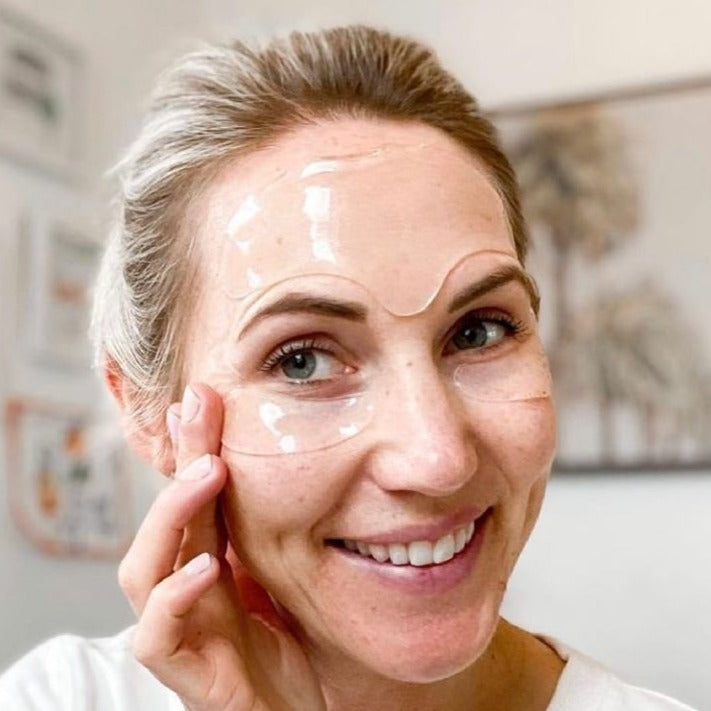 Herbruikbare SilkiPatch siliconen decolleté patch die rimpels vermindert en de huid intens hydrateert.