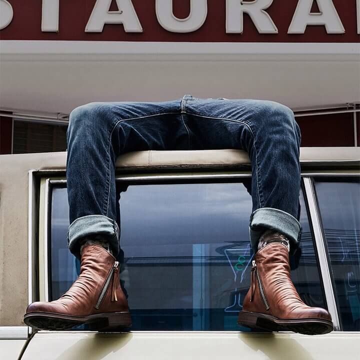 Trendy casual herenlaarzen van leer, een essentieel mode-item voor heren.