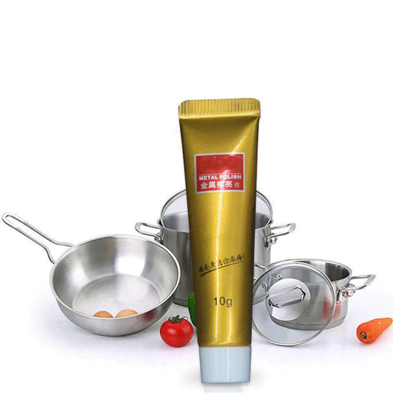Tube met metaalpoetsmiddel crème. Verwijdert oxidatie en vuil voor glanzend metaal. Ideaal voor huishoudelijk gebruik.