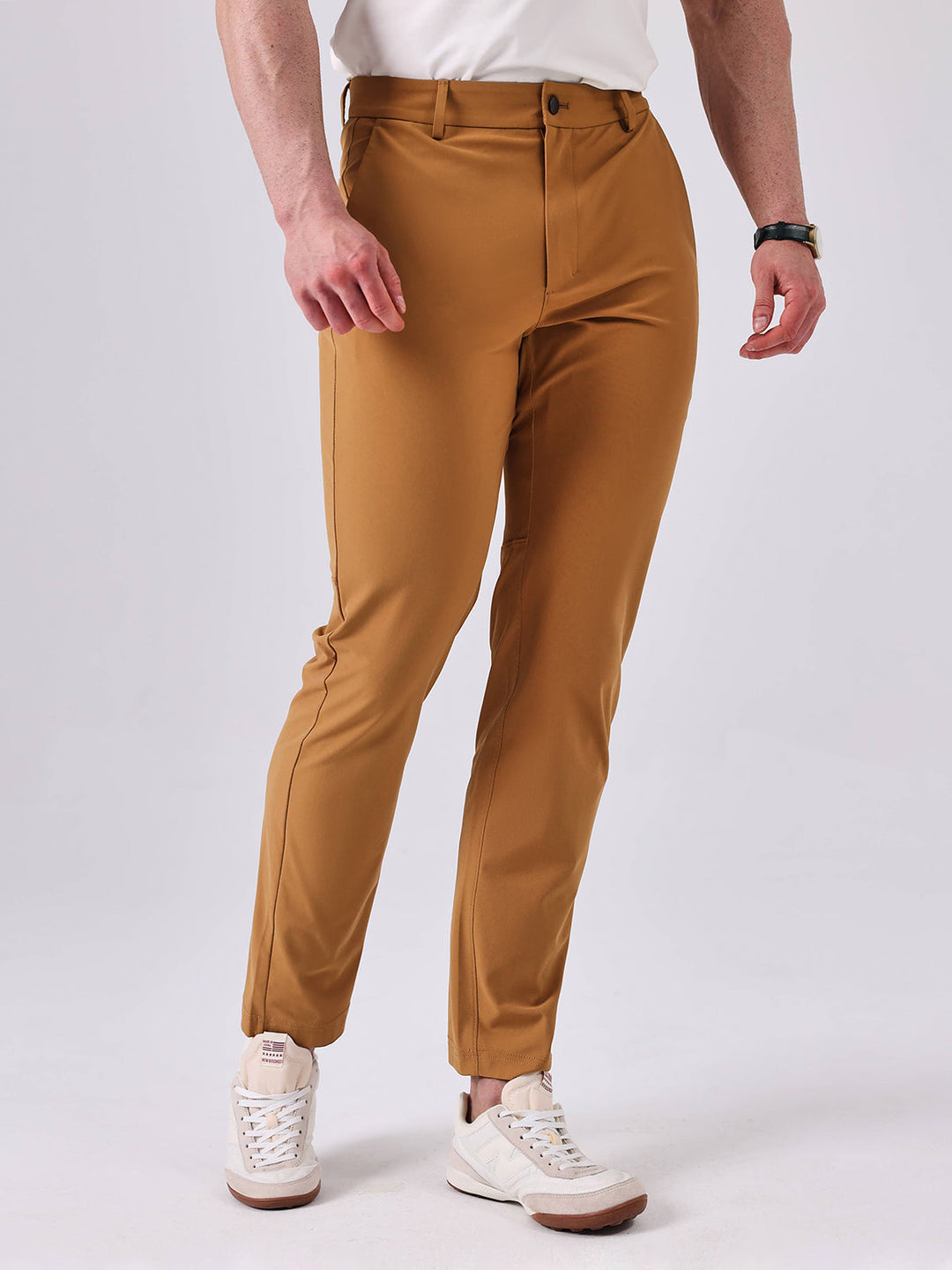 Stijlvolle heren slim fit chino broek, perfect voor een moderne look.