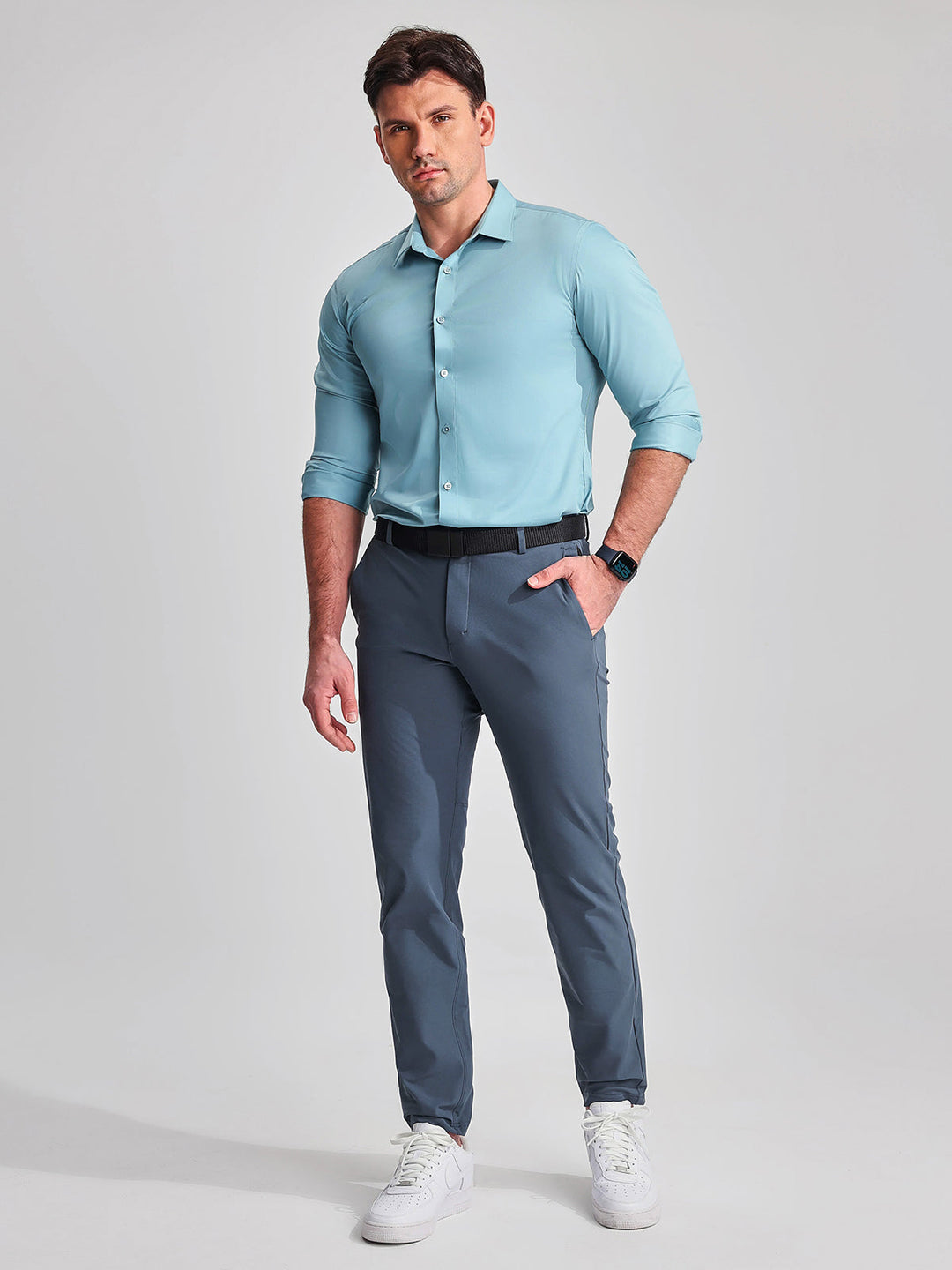 Duurzame slim fit chino voor heren, geschikt voor alle vier de seizoenen.
