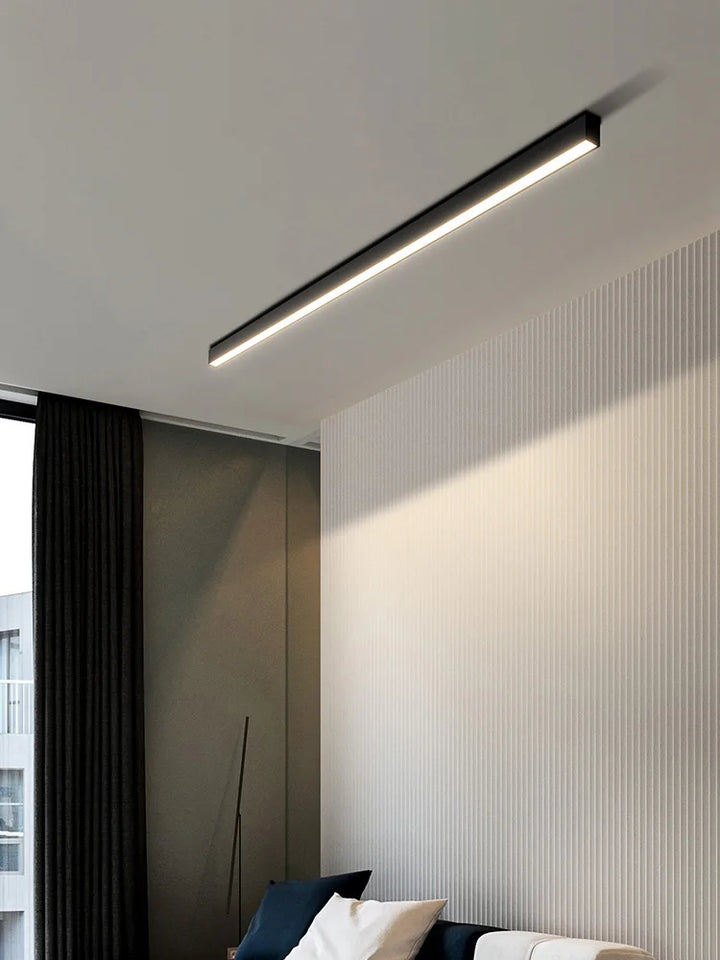 Energiezuinige LED lamp voor plafond, dimbaar, geschikt voor warm wit, neutraal of koud wit licht.