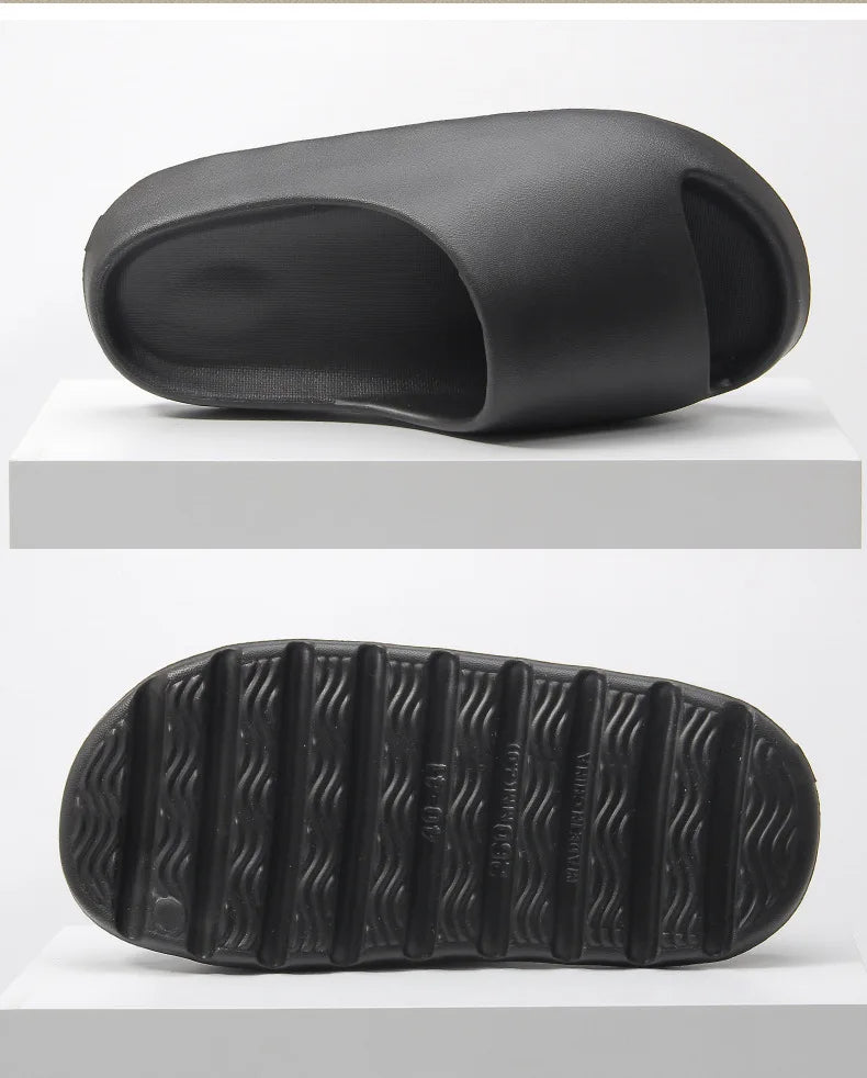 "Moderne heren slippers in beige, bruin, groen en zwart met ergonomische antislip zool, ideaal voor dagelijks comfort."
