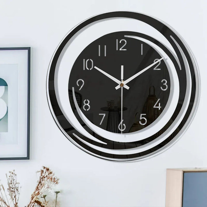 Geluidloze wandklok, modern en elegant. Ideale decoratie voor een rustige slaapkamer of studeerkamer.