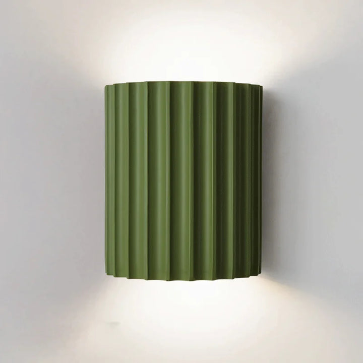 Decoratieve LED wandlamp van hars, ideaal als moderne binnenverlichting. Energiezuinige sfeerverlichting.