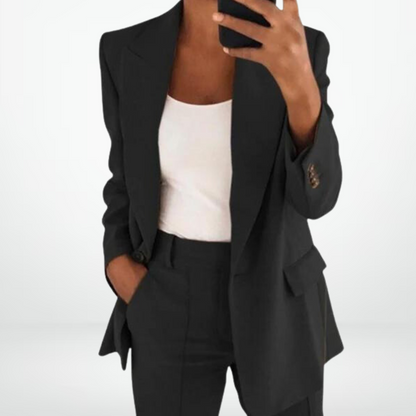 "Modieuze tweedelige dames set met blazer en pantalon, elegante lijnen, beschikbaar in beige, blauw, grijs, khaki, roze, zwar