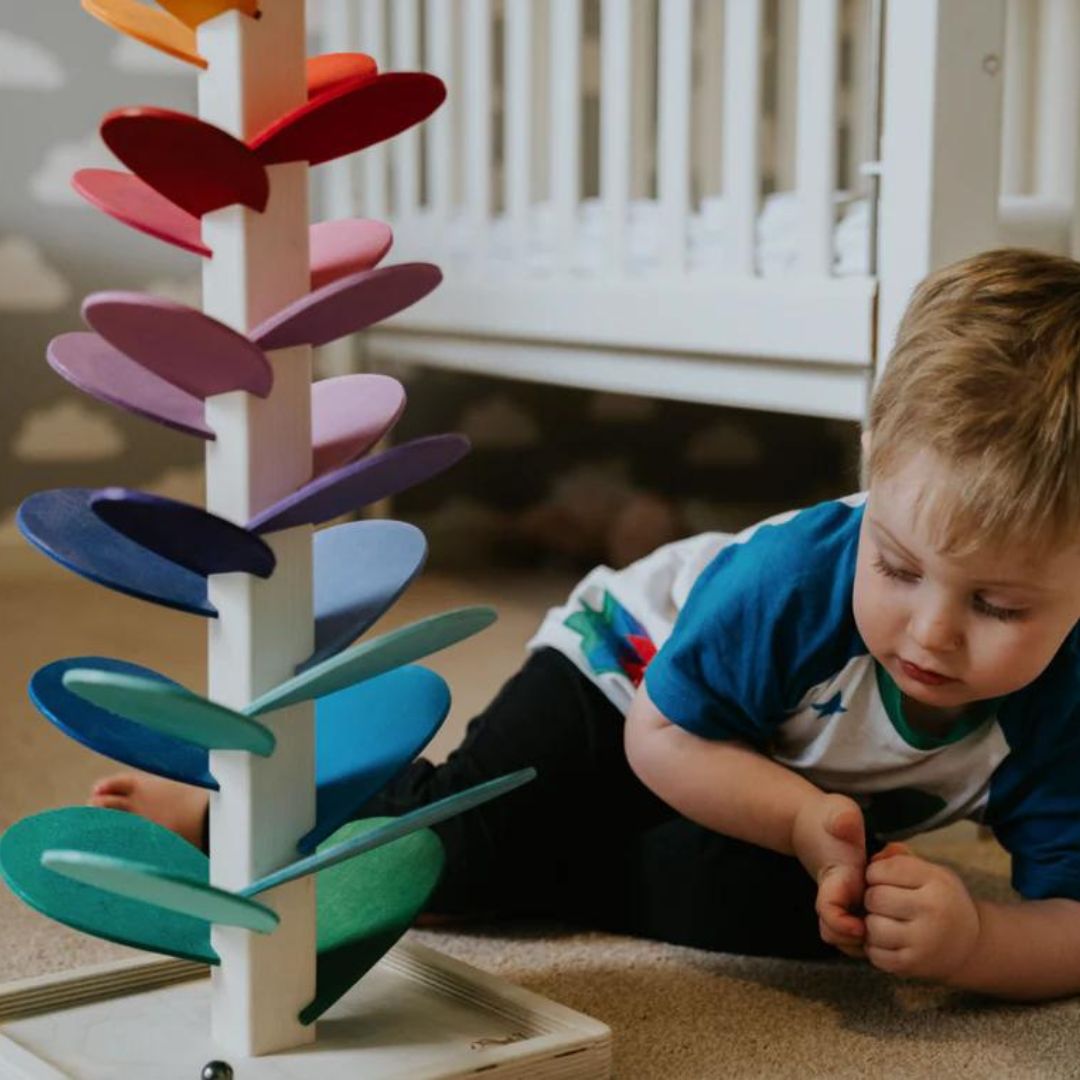 "Montessori Regenboog Knikkerboom: kleurrijke houten toren met knikkers en muziek voor zintuiglijke ontwikkeling kinderen"