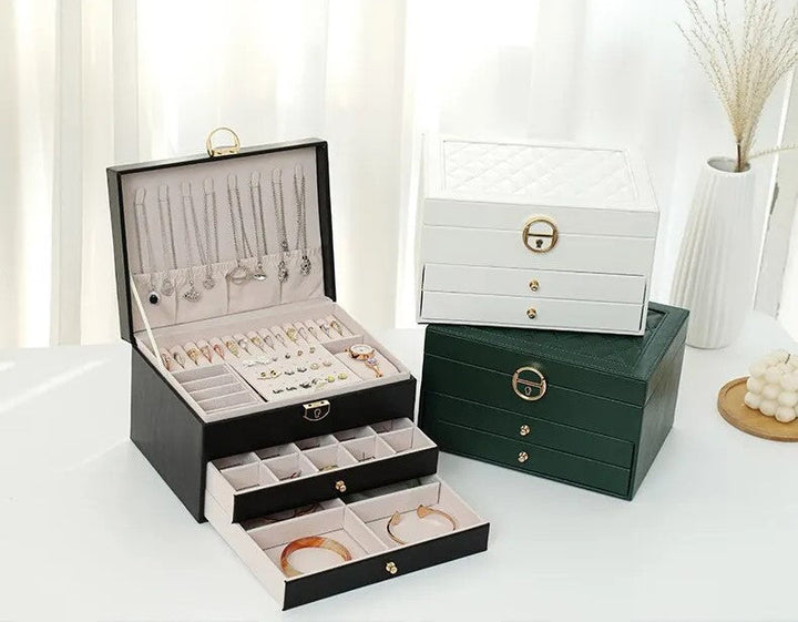 Elegante juwelendoos met spiegel, handig voor het passen van sieraden en accessoires.