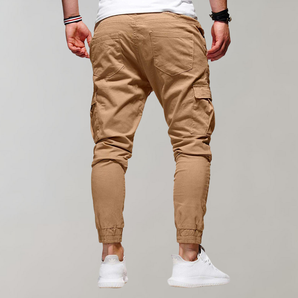 Stijlvolle zwarte Heren Cargo Broek Noah met functionele zakken voor elke dag.