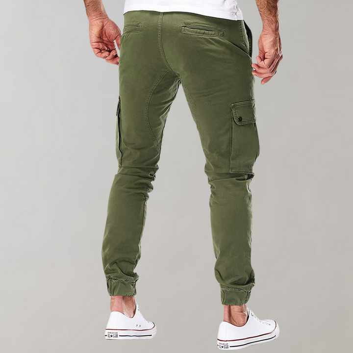 Comfortabele Heren Cargo Broek Noah, de ideale herenbroek voor ontspannen dagen en streetwear stijl.