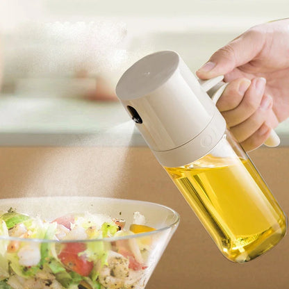"Oliespuitfles 250 ml van hoog borosilicaatglas, slank en stijlvol ontwerp voor gelijkmatige olieverdeling in de keuken."