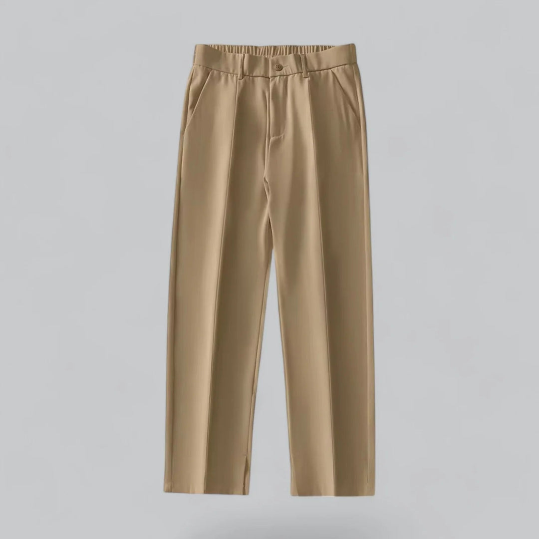 Comfortabele heren broek met wijde pijpen en ontspannen pasvorm, veelzijdig voor casual lente mode.