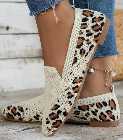 "Orthopedische antislip platte schoenen, elegant ontwerp, ademend materiaal, ideaal voor dagelijks comfort en stijl."