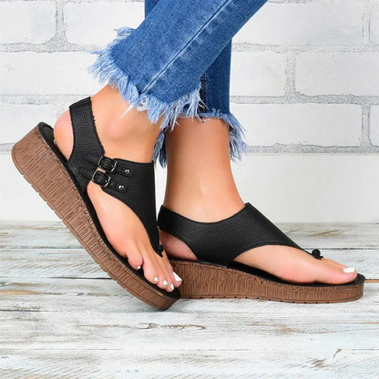 "Orthopedische dames sandalen met moderne, vrouwelijke look en comfort, perfect voor houding en pijnverlichting."