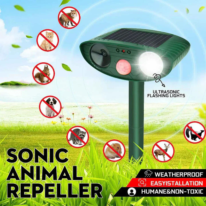 Eco-vriendelijke dierenverjager met zonne-energie. Ultrasoon geluid en bewegingssensor voor buitengebruik.